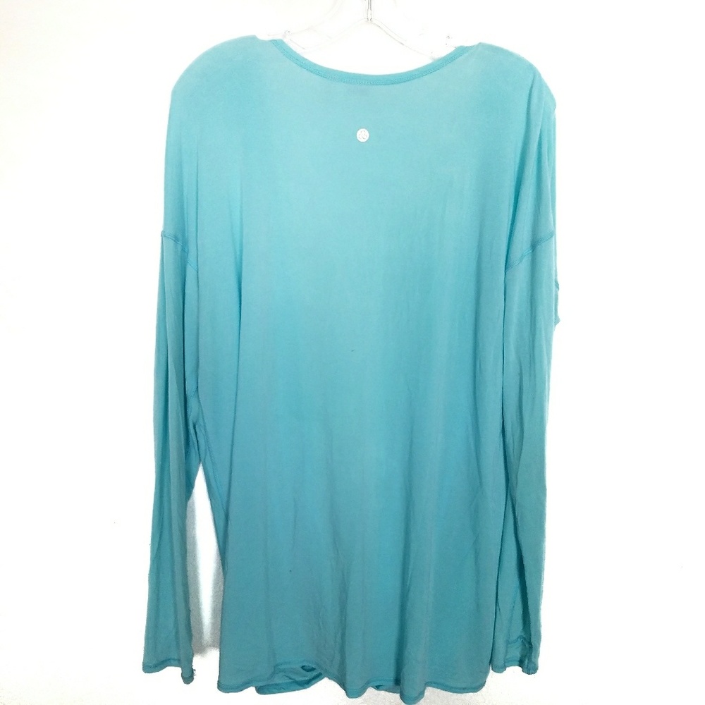 ๐ด Zella | Drishti Wrap Top, in Mint / Light Blue - Picture 3 of 8